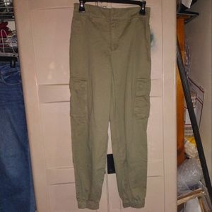 Forever 21 Cargo Pants❗Last Chance To Buy‼️